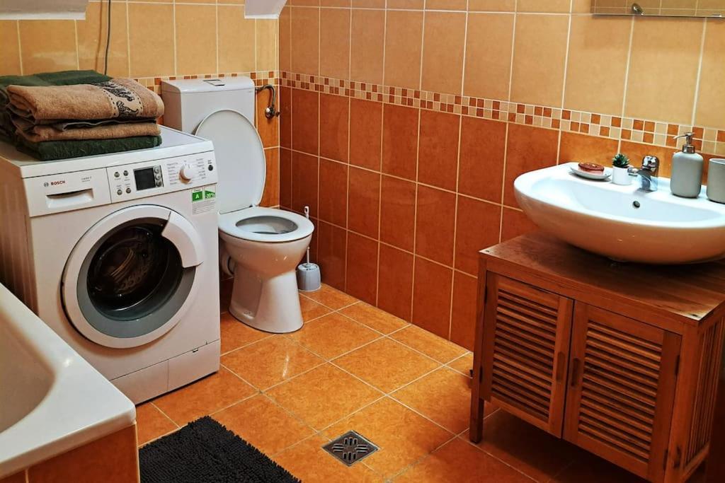 Zoeld Orom Apartman Lakas Göd 외부 사진